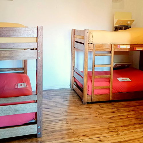 quádruplo com banheiro PRIVATE