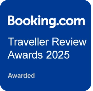 Prêmio Booking Traveler Review 2025 concedido ao Pariwana Hostels.